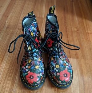 Dr Martens Floral Boots